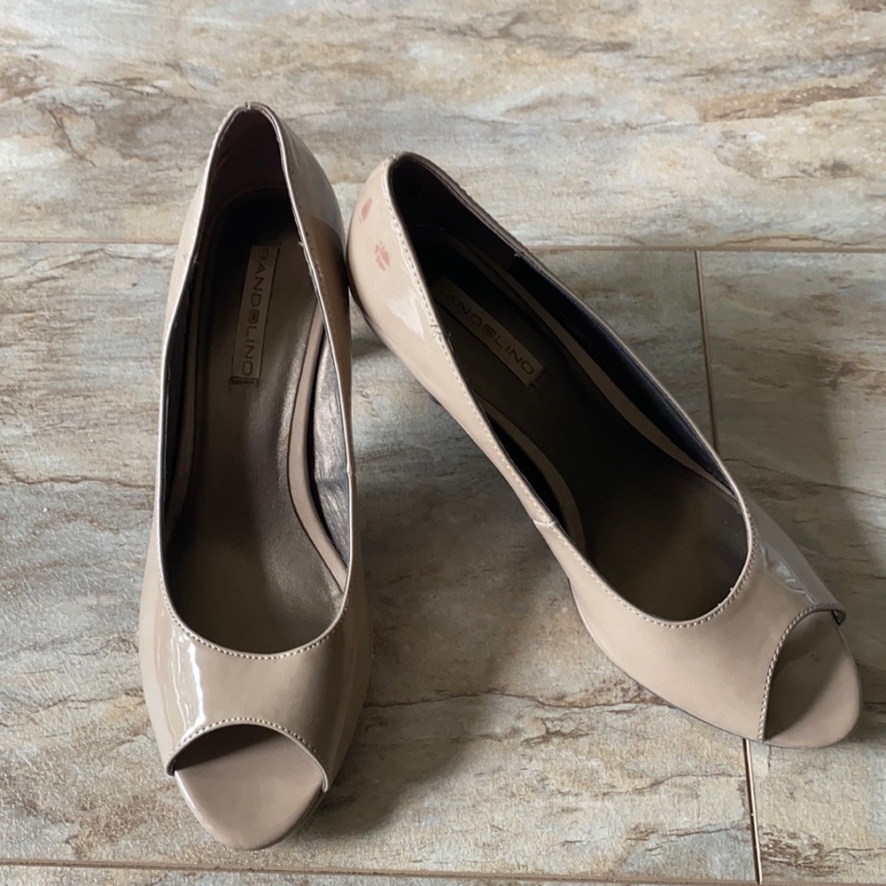 Bandolino pumps